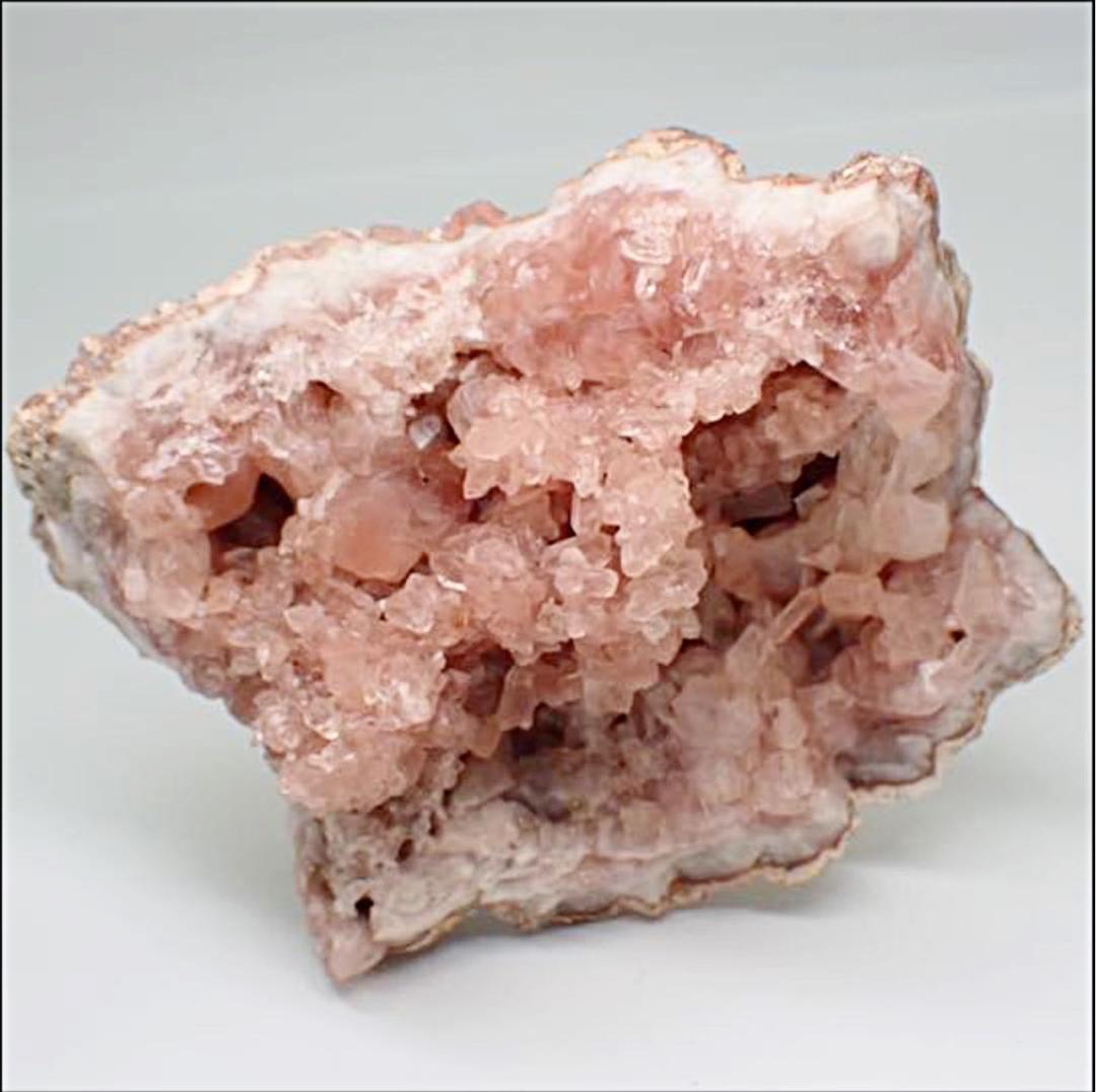 【アルゼンチン/パタゴニア/choique鉱山】ピンクアメジストの原石②