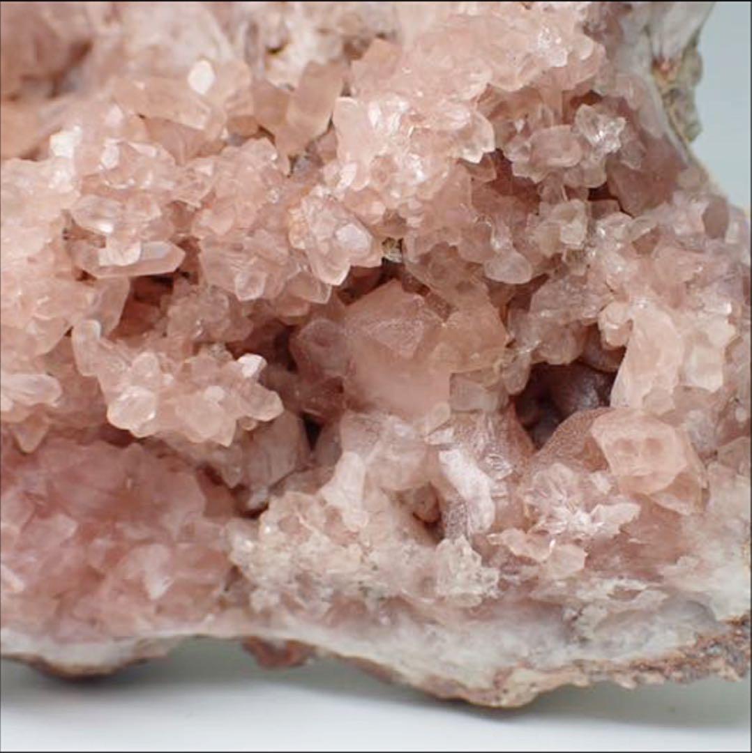 【アルゼンチン/パタゴニア/choique鉱山】ピンクアメジストの原石②