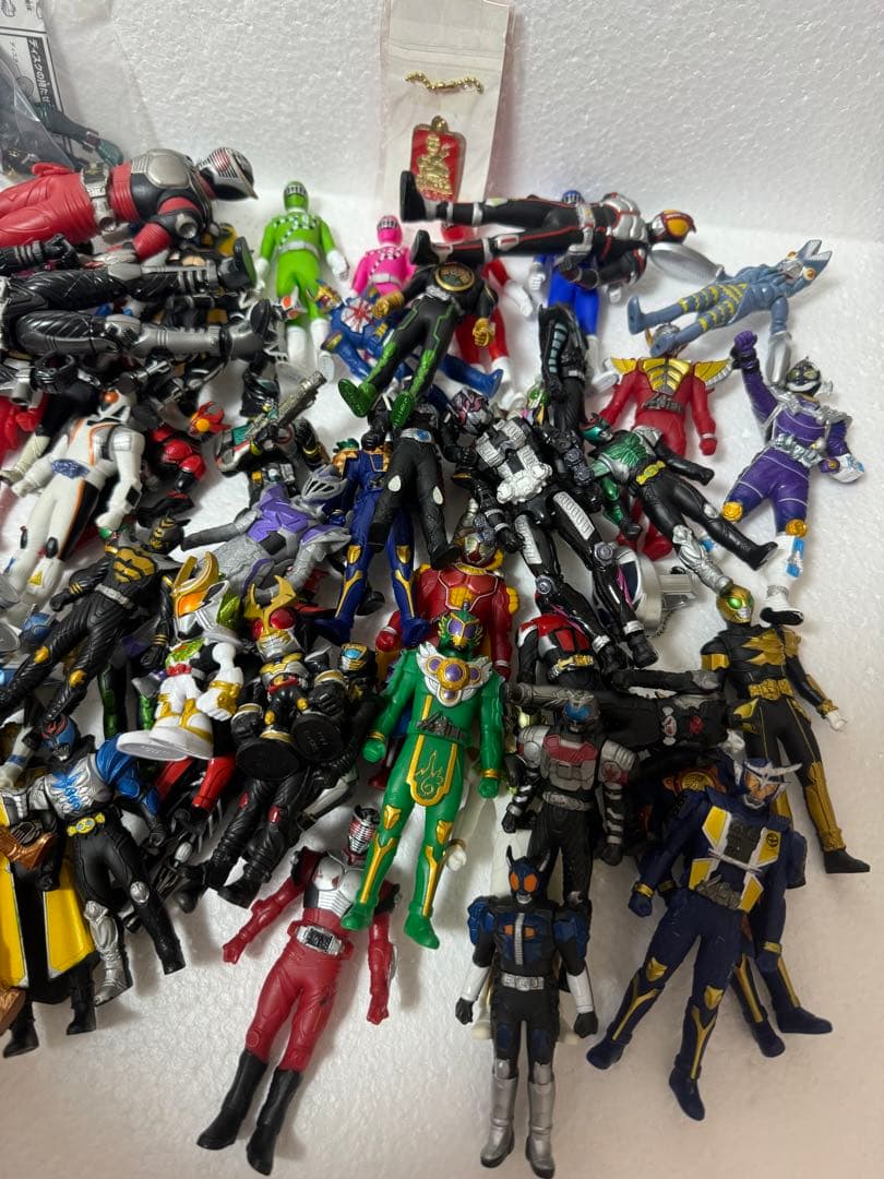 仮面ライダー　パワーレンジャー　ウルトラマン 怪獣　フィギュア　78個　まとめ