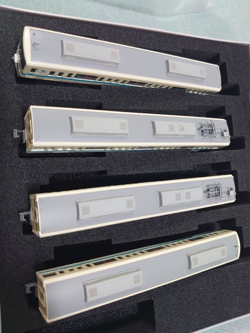 小田急 8000形 4両 更新車 Mなし編成 ブランドロゴ付 1両ライト加工有