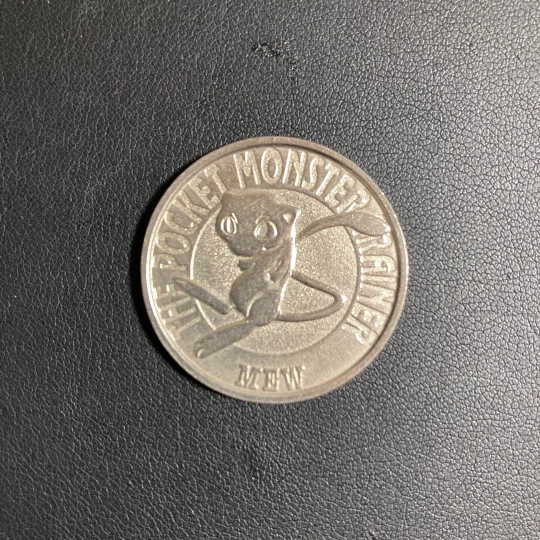 ポケモン　ミュウ　銀色