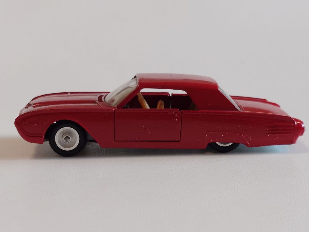 【ag】DaliaSolido NO31 FORD THUNDERBIRD