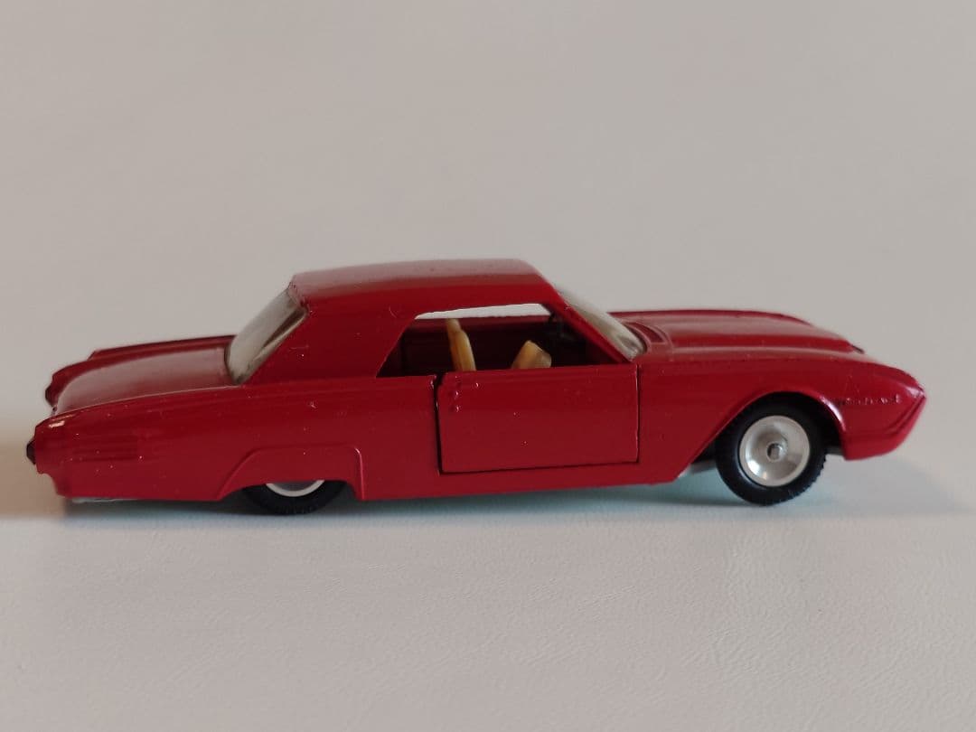 【ag】DaliaSolido NO31 FORD THUNDERBIRD