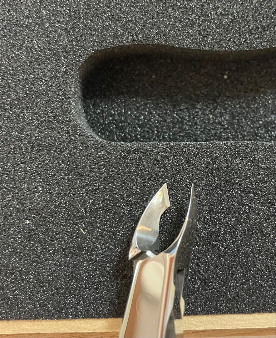 ヒカリ　キューティクルニッパー　新品