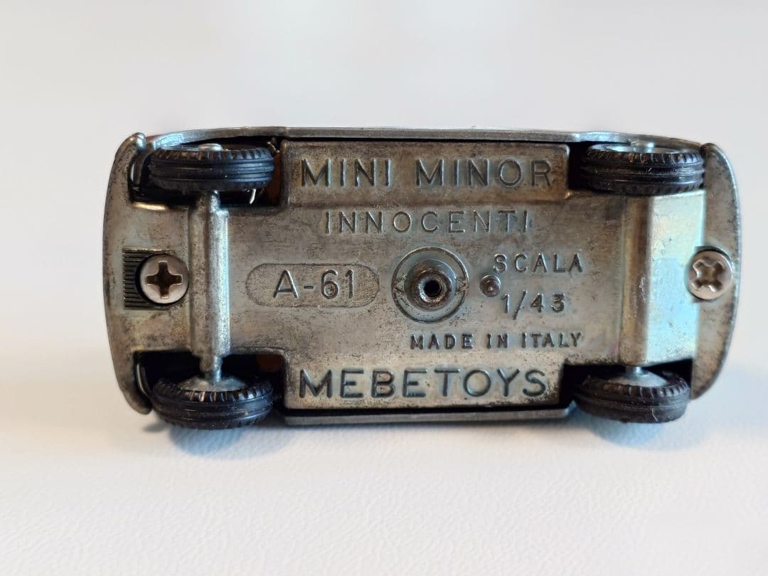 ミニカー MEBETOYS A-61 MINI MINOR INNOCENTI MONTE