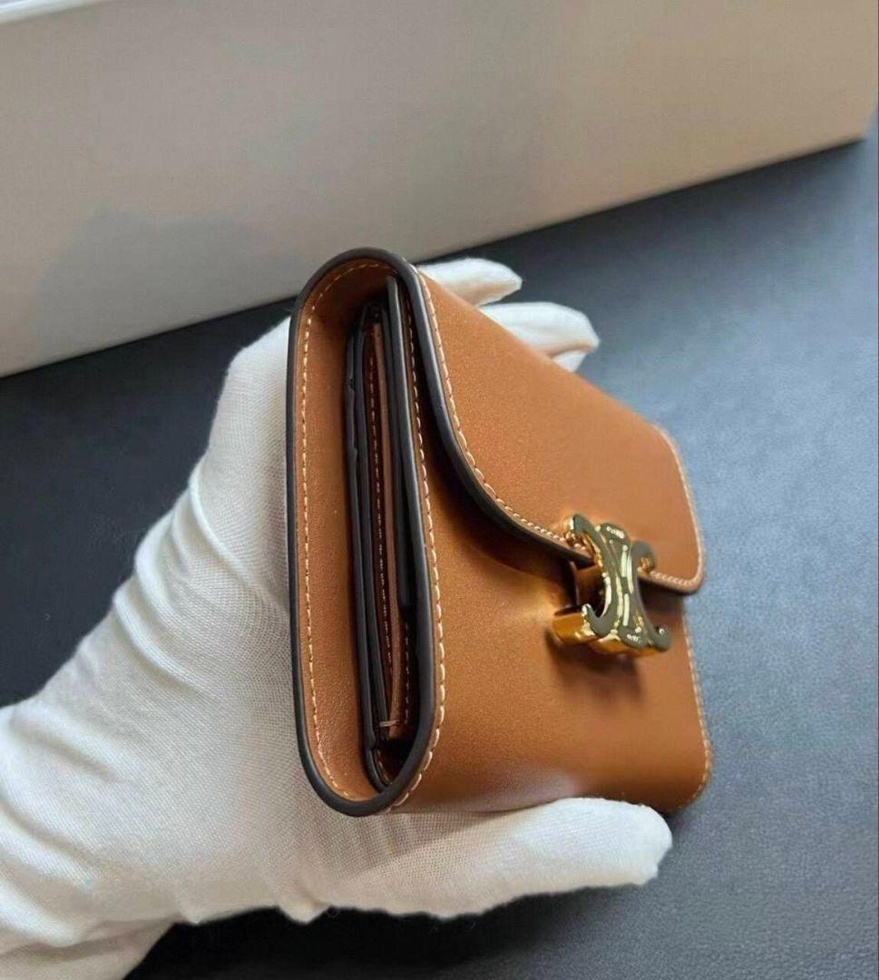 CELINE 本革 折りたたみ