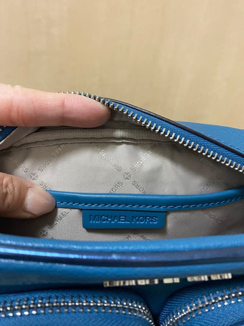 【美品】MICHAEL KORS ブルー ショルダーバッグ