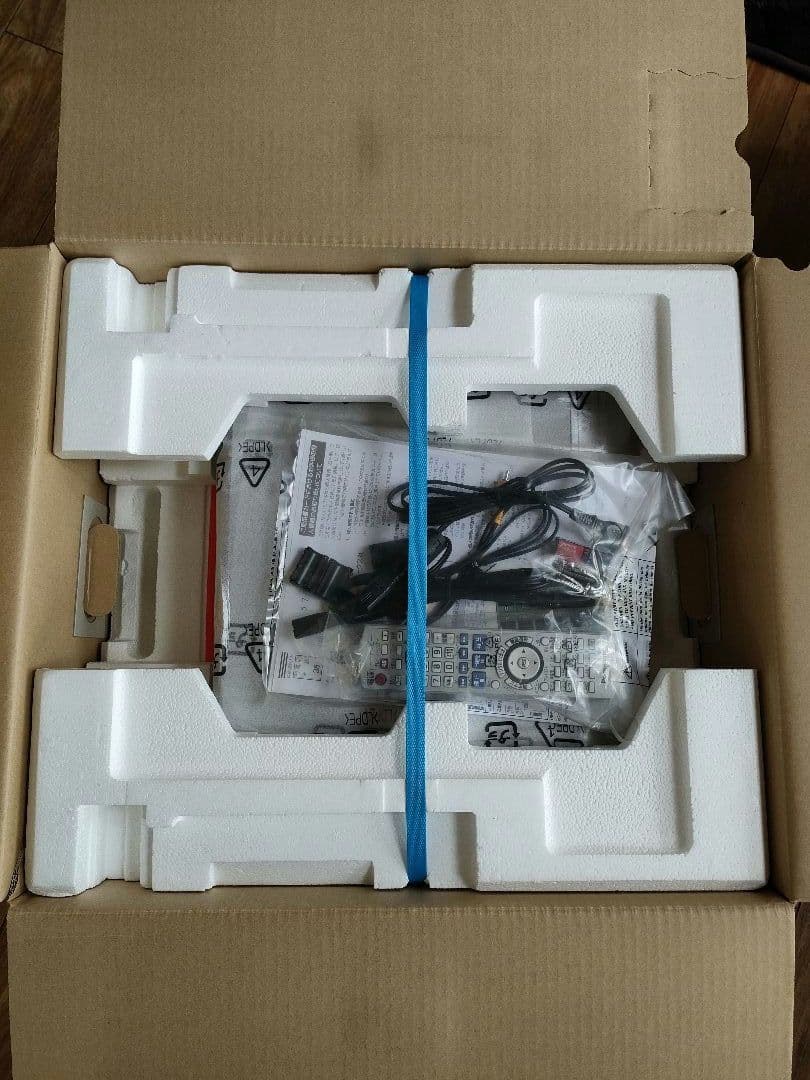 未使用　Panasonic SC-HT805W ホームシアターサウンドシステム