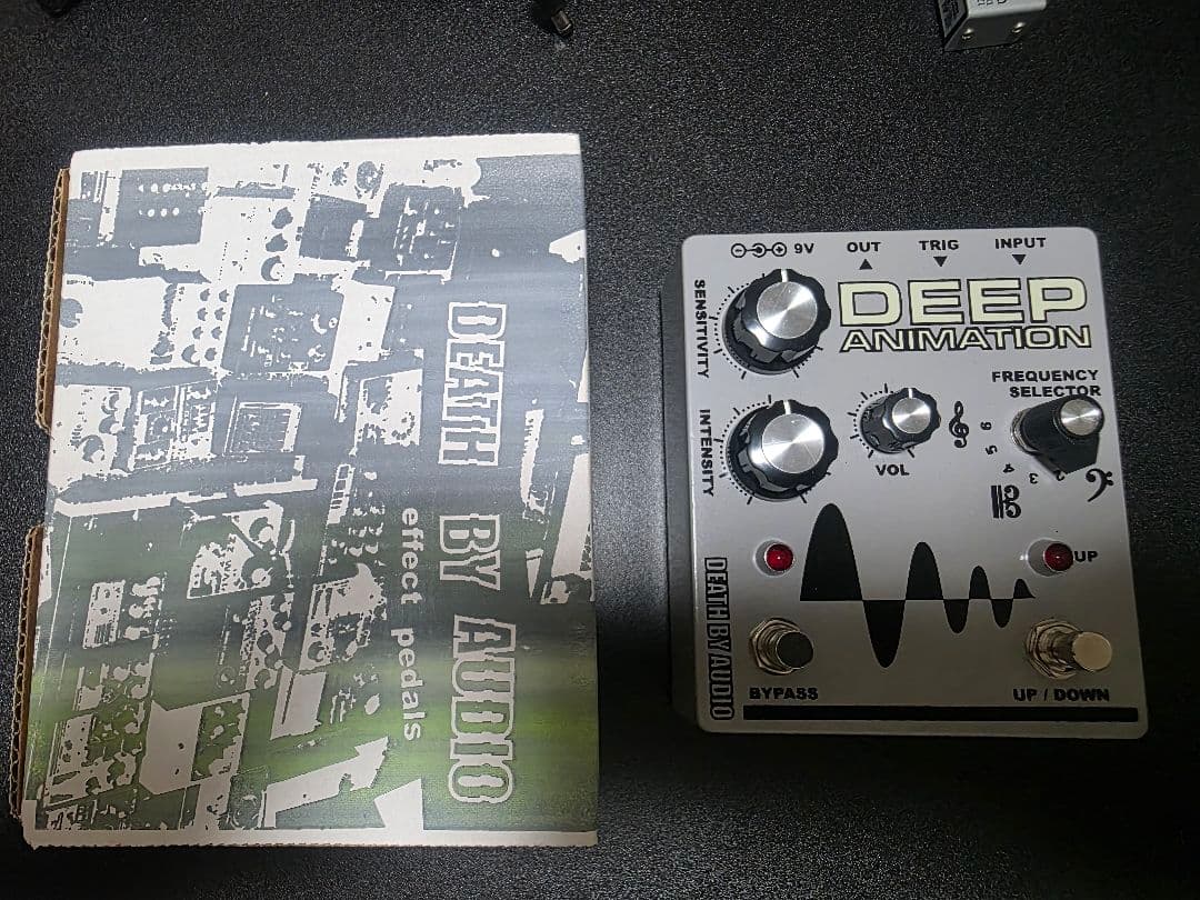 DEATH BY AUDIO DEEP ANIMATION ギターエフェクター