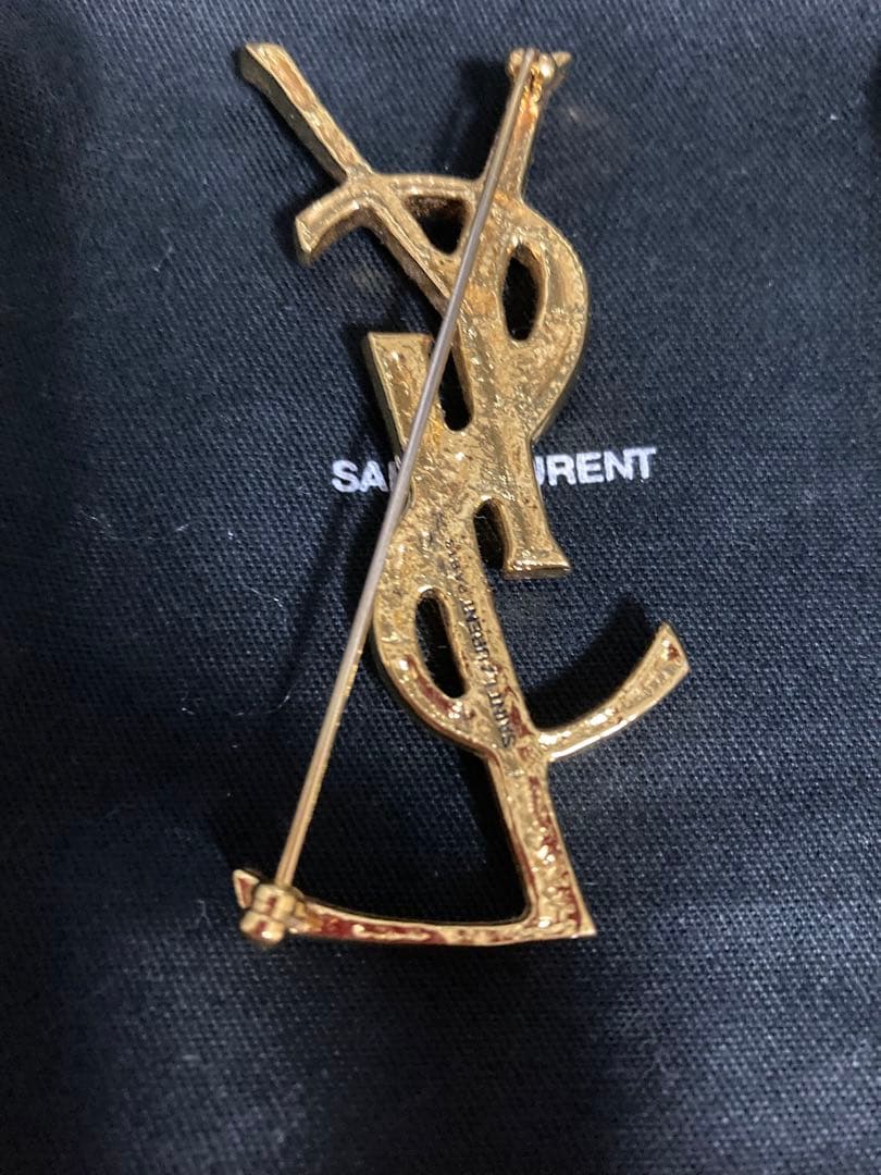 最終値下げ‼️サンローランブローチ