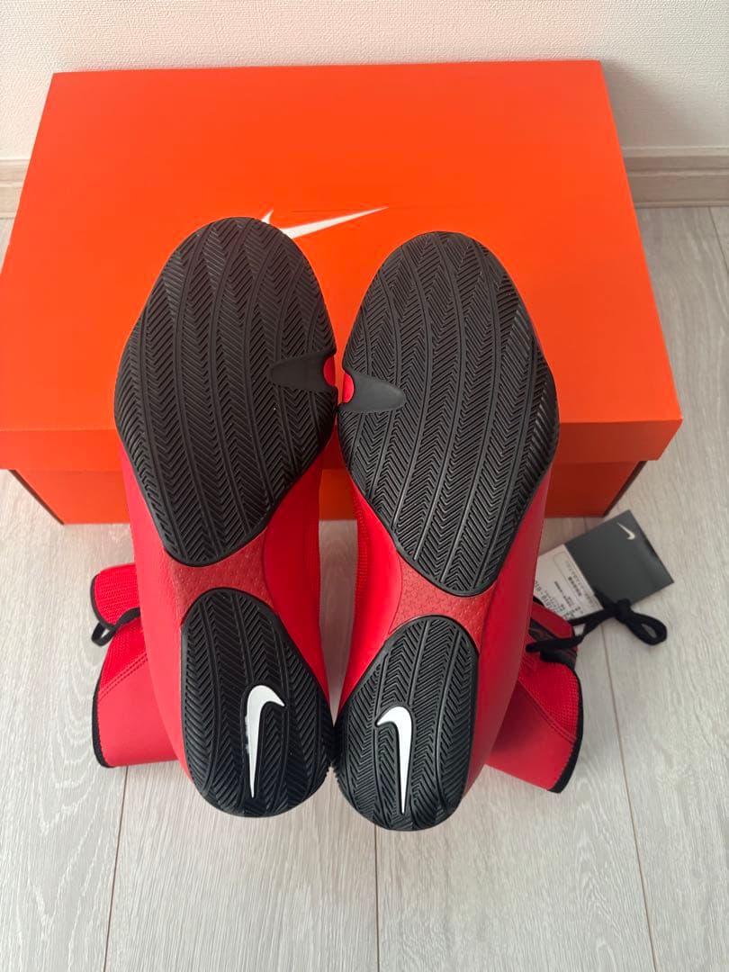 Nike ボクシングシューズ レッド タグ付き