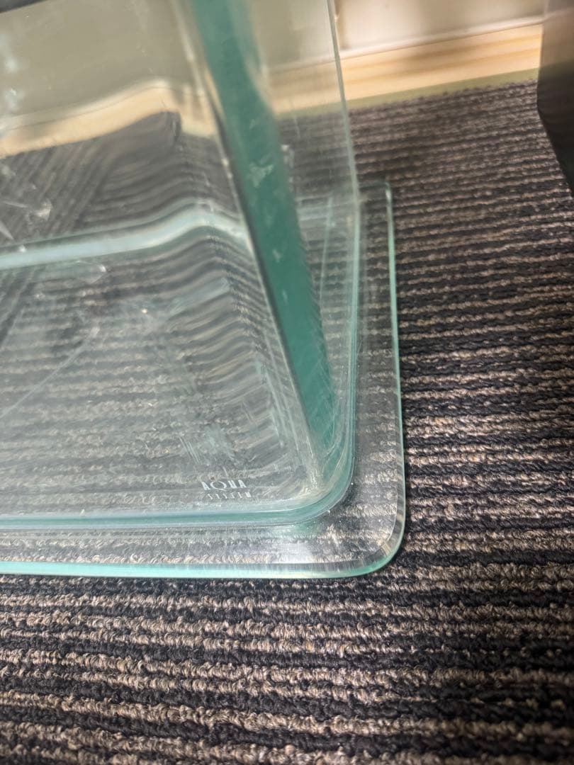 大型水槽　75~80L水槽