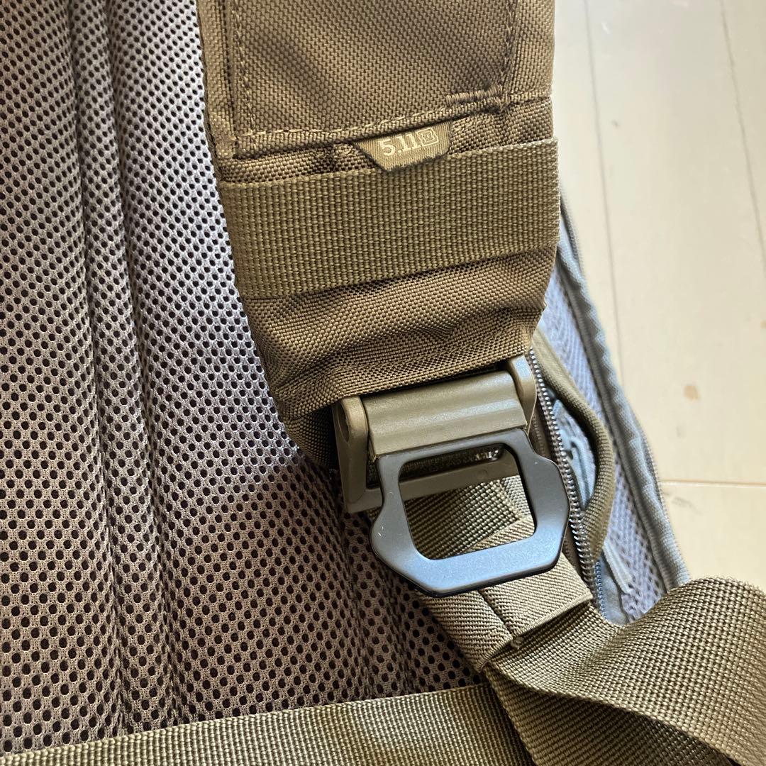 5.11 タクティカルスリングバッグ　特殊部隊　pmc トレッキング