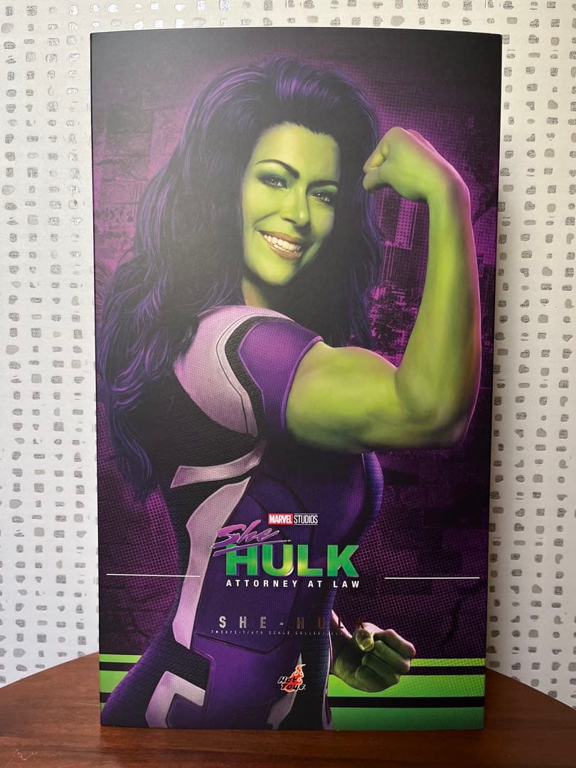 HOTTOYS ホットトイズ　シーハルク