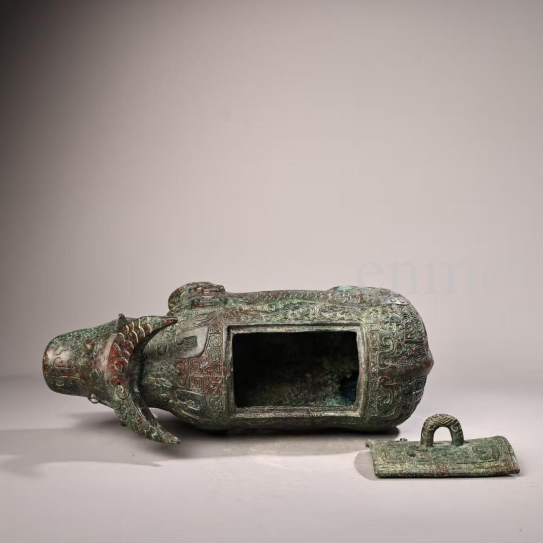中国古美術・珍品旧藏・青銅器 牛尊 彫刻銘文入・高浮彫錾刻・純銅・置物・風水開運