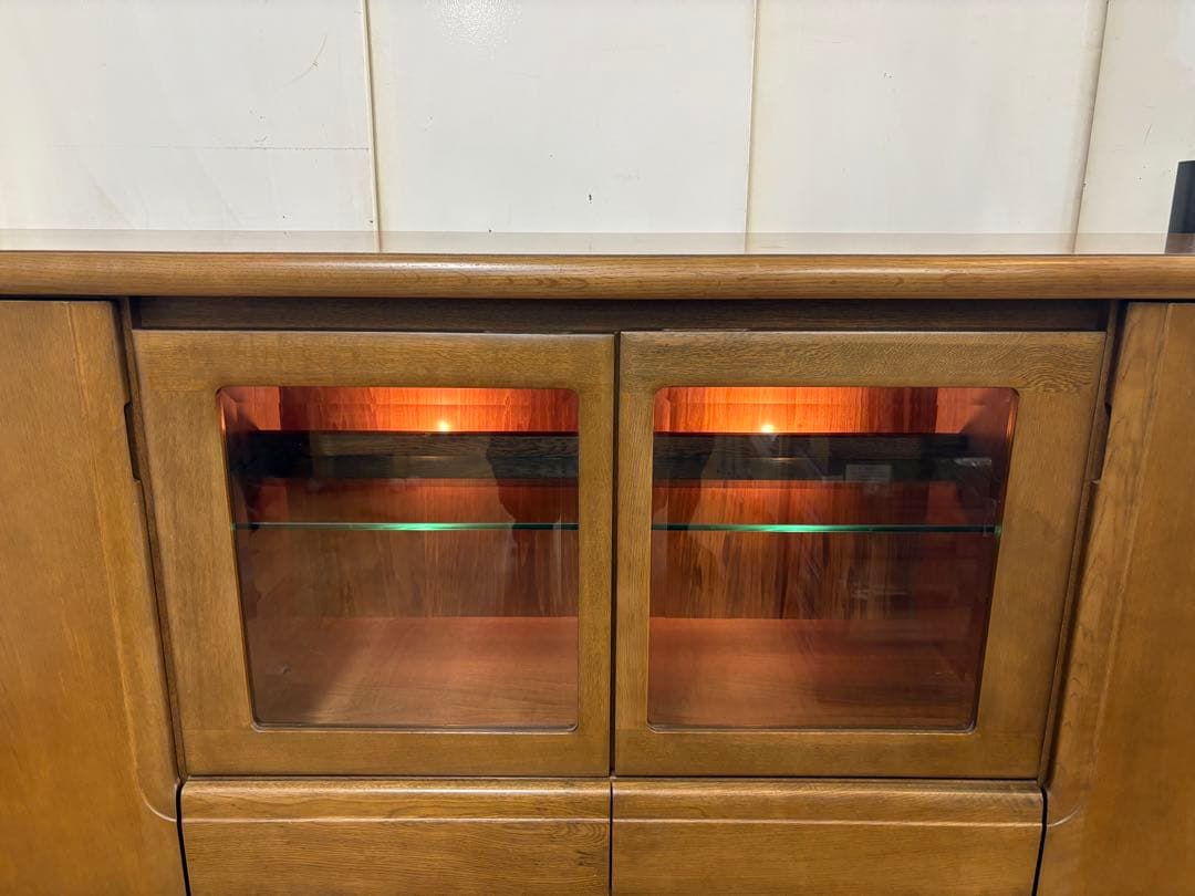 M009 カリモク　サイドボード　リビングボード　キャビネット　幅1800ｍｍ