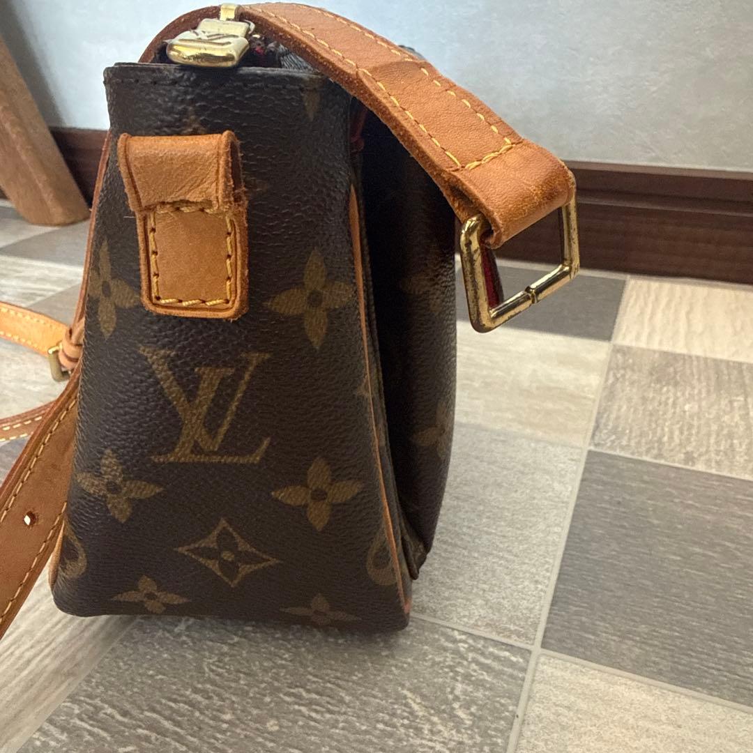 ヴィバシテpm ルイヴィトン　ショルダーバッグ モノグラム