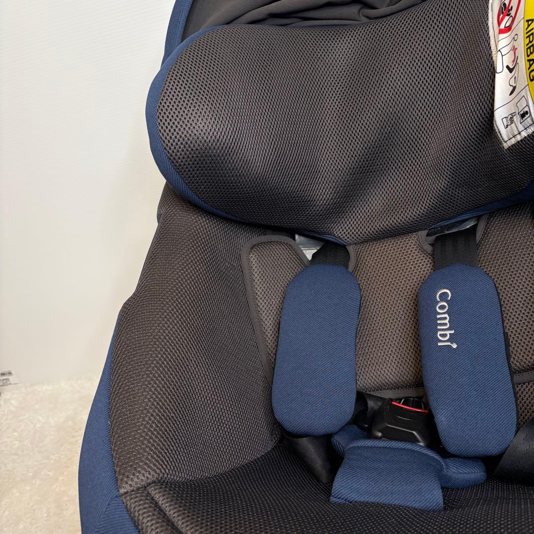 combi THE S ザエス ZB690 ISOFIX チャイルドシート