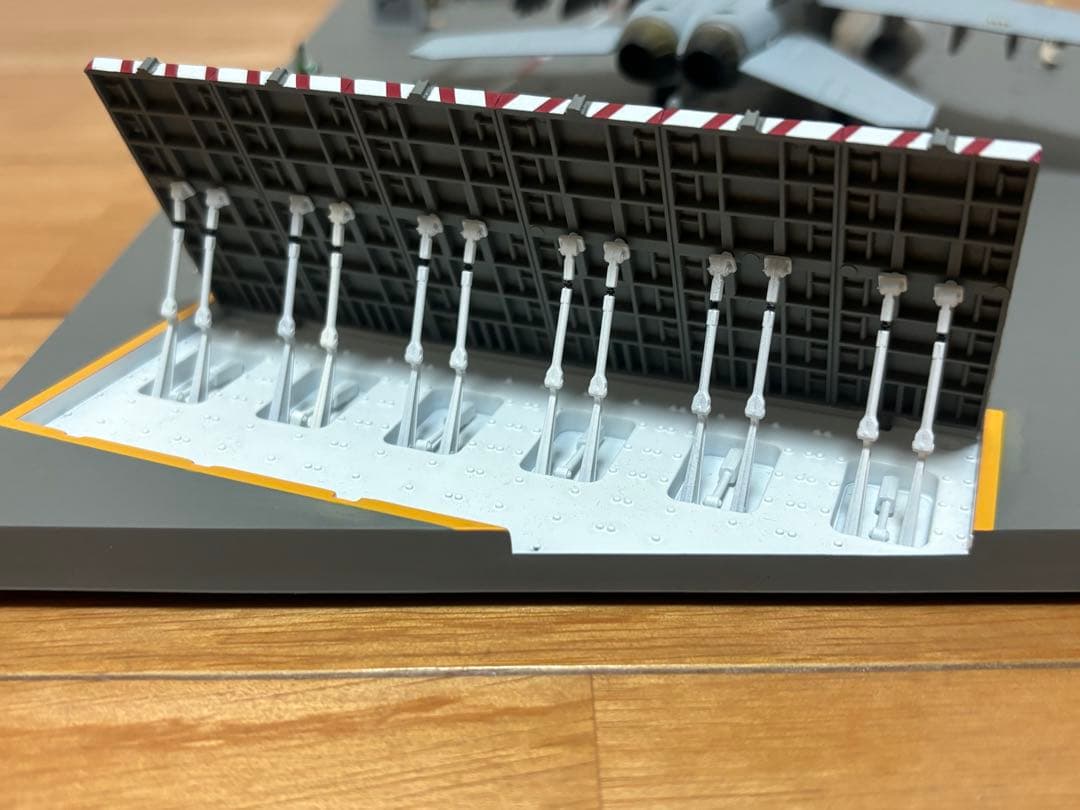 TSM MODEL 1/72 アメリカ海軍 空母デッキベースⅠ 塗装済完成品