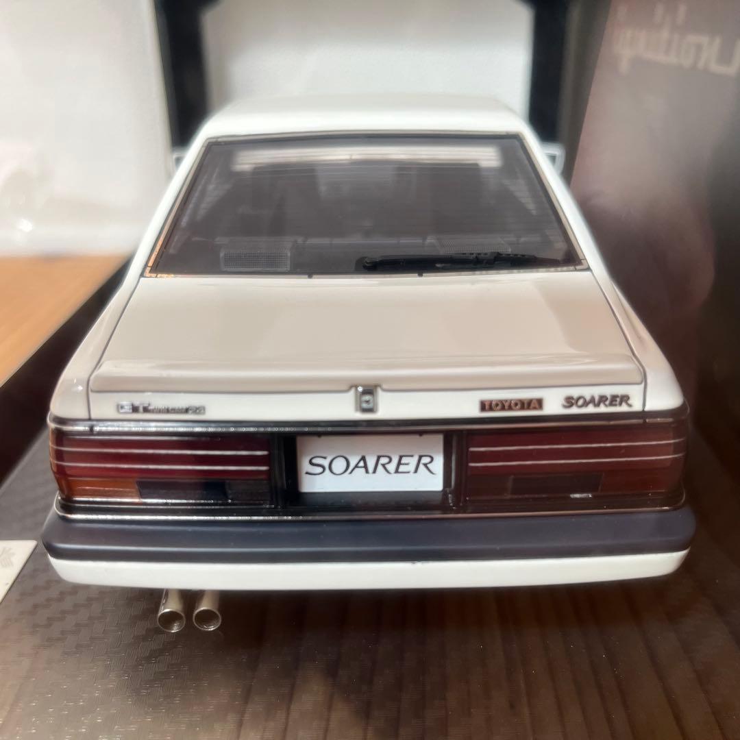 Toyota Soarer 2.0 GT (Z10) ホワイト 1:18スケール