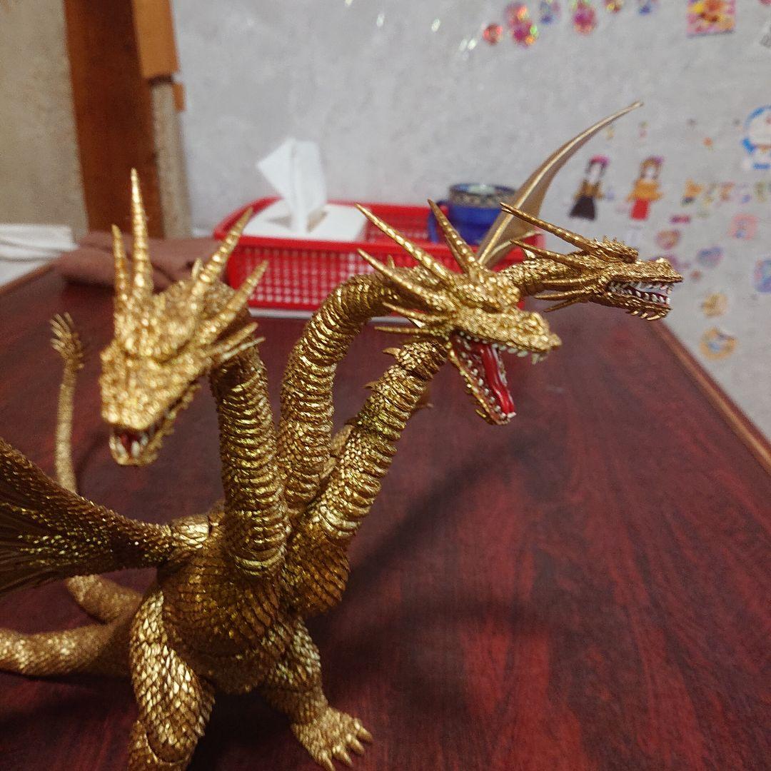 S.H.Monster Arts/キングギドラ