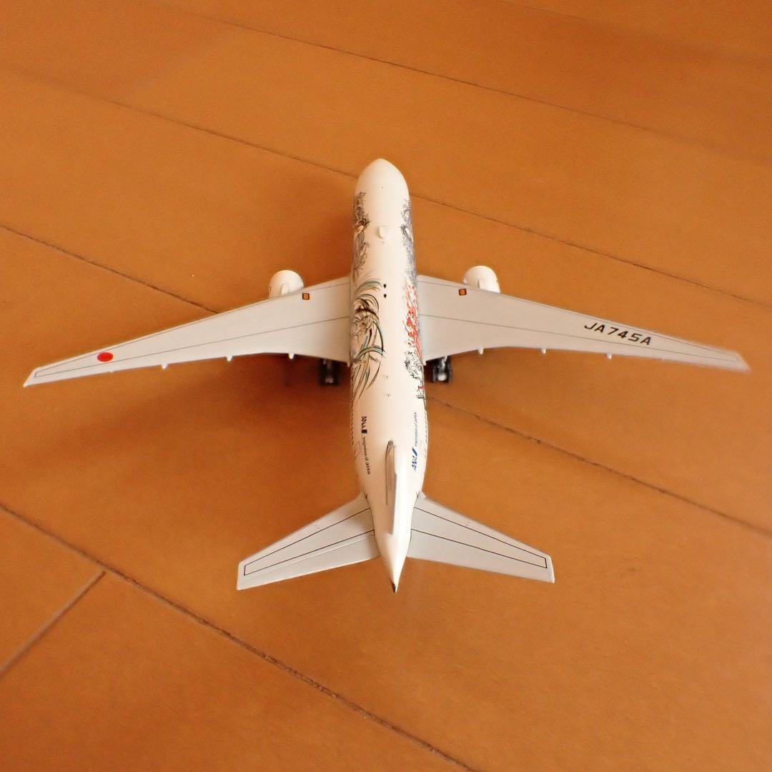 1/400 NGモデル ANA 鬼滅の刃ジェット 参号機 B777-200