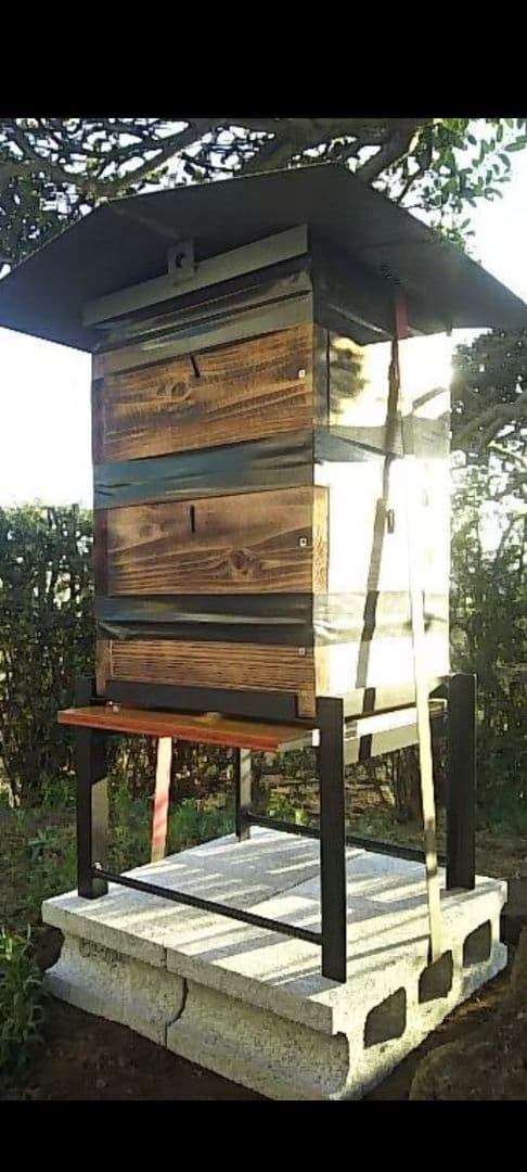 G　重箱式巣箱台　２台　280ミリ用　ニホンミツバチ　鉄製台