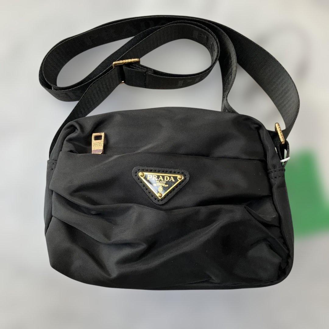 【翌日発送】PRADAミニショルダーバッグ ノベルティ　新品未使用