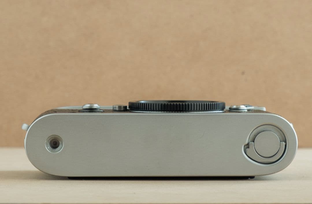 Leica M4 / ライカ M4　#117万台ボディ　ケースストラップ付