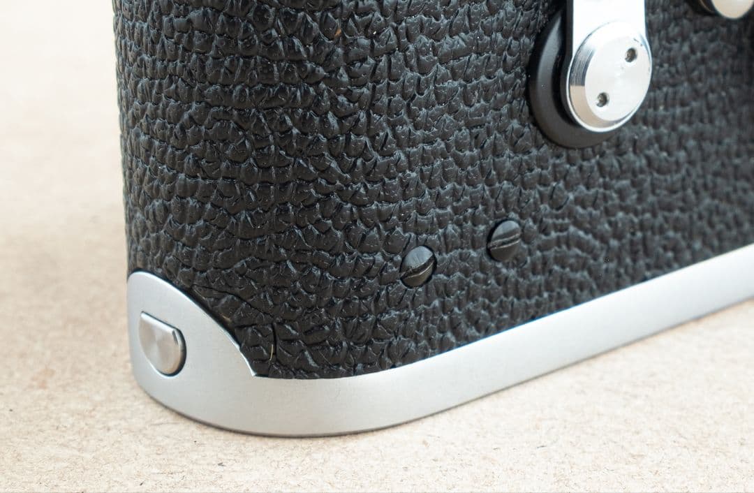 Leica M4 / ライカ M4　#117万台ボディ　ケースストラップ付