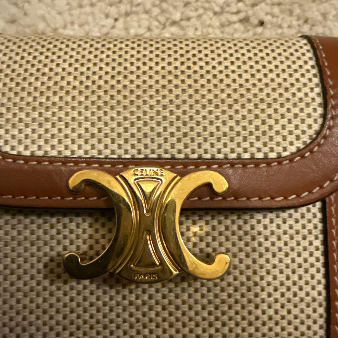 CELINE ＊ スモールフラップウォレット
