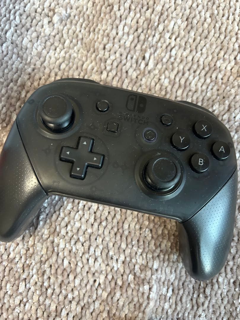 Nintendo Switch 本体と付属品一色とプロコンセット