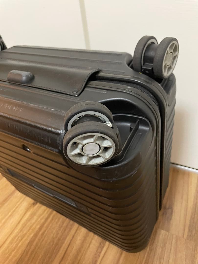 【美品】リモワ サルサ ビジネストロリー ブラック