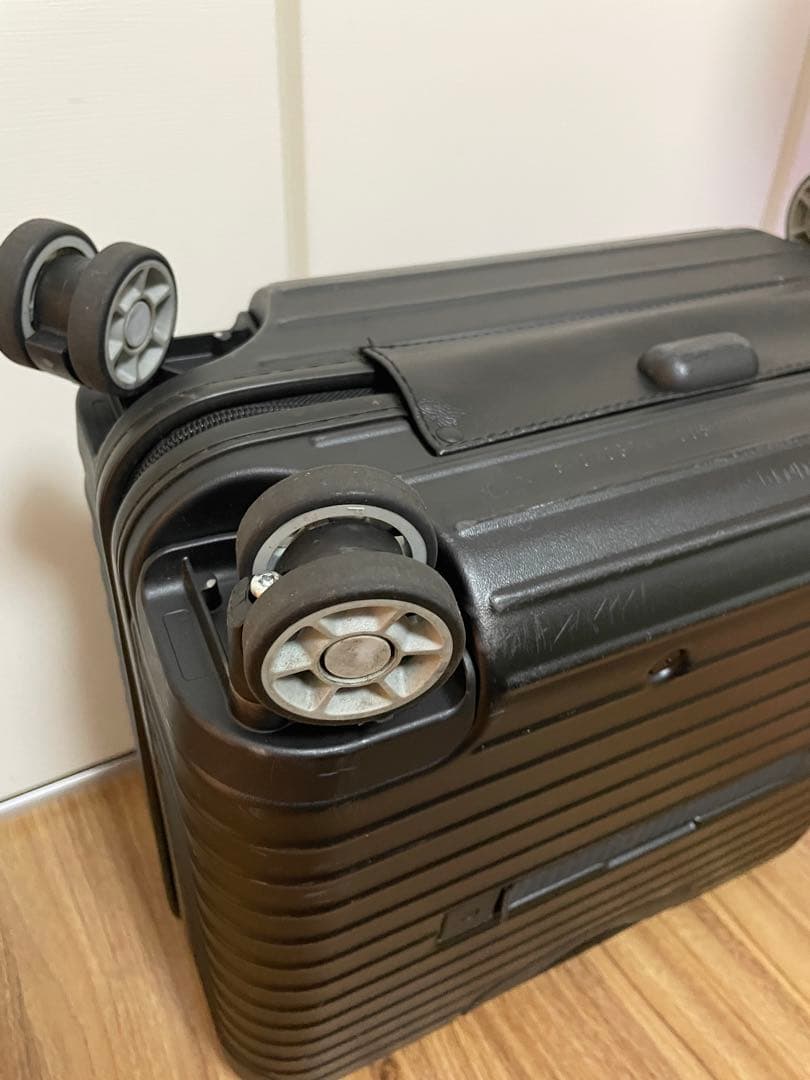 【美品】リモワ サルサ ビジネストロリー ブラック