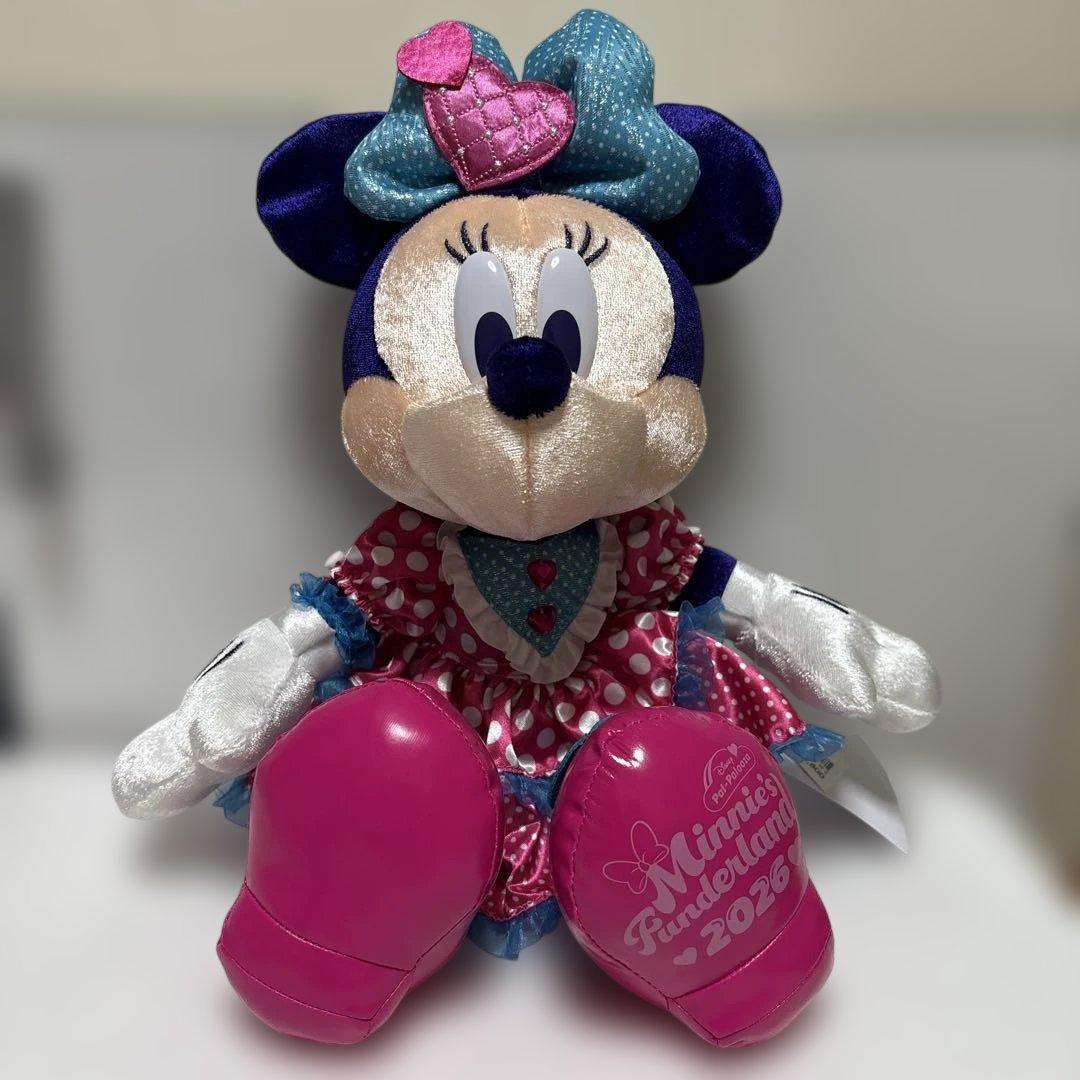 ミニー　ぬいぐるみ　ディズニーパルパルーザ ミニーのファンダーランド