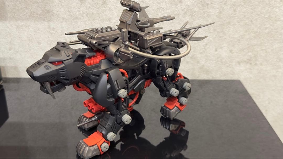 ZOIDS ゾイド EZ-016 セイバータイガー 塗装済完成品