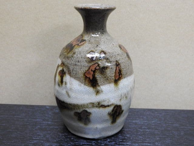 徳利岩井窯　「花閉雲悠」清水公照箱書　MA１３６