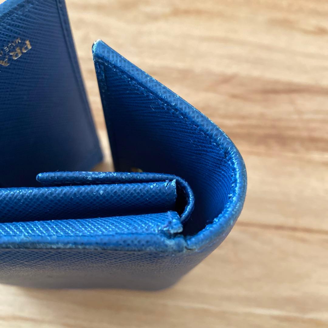 PRADA サフィアーノレザー 三つ折り財布 ネイビー