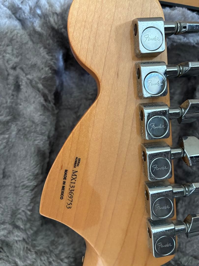 Fender ストラトキャスター ブラック