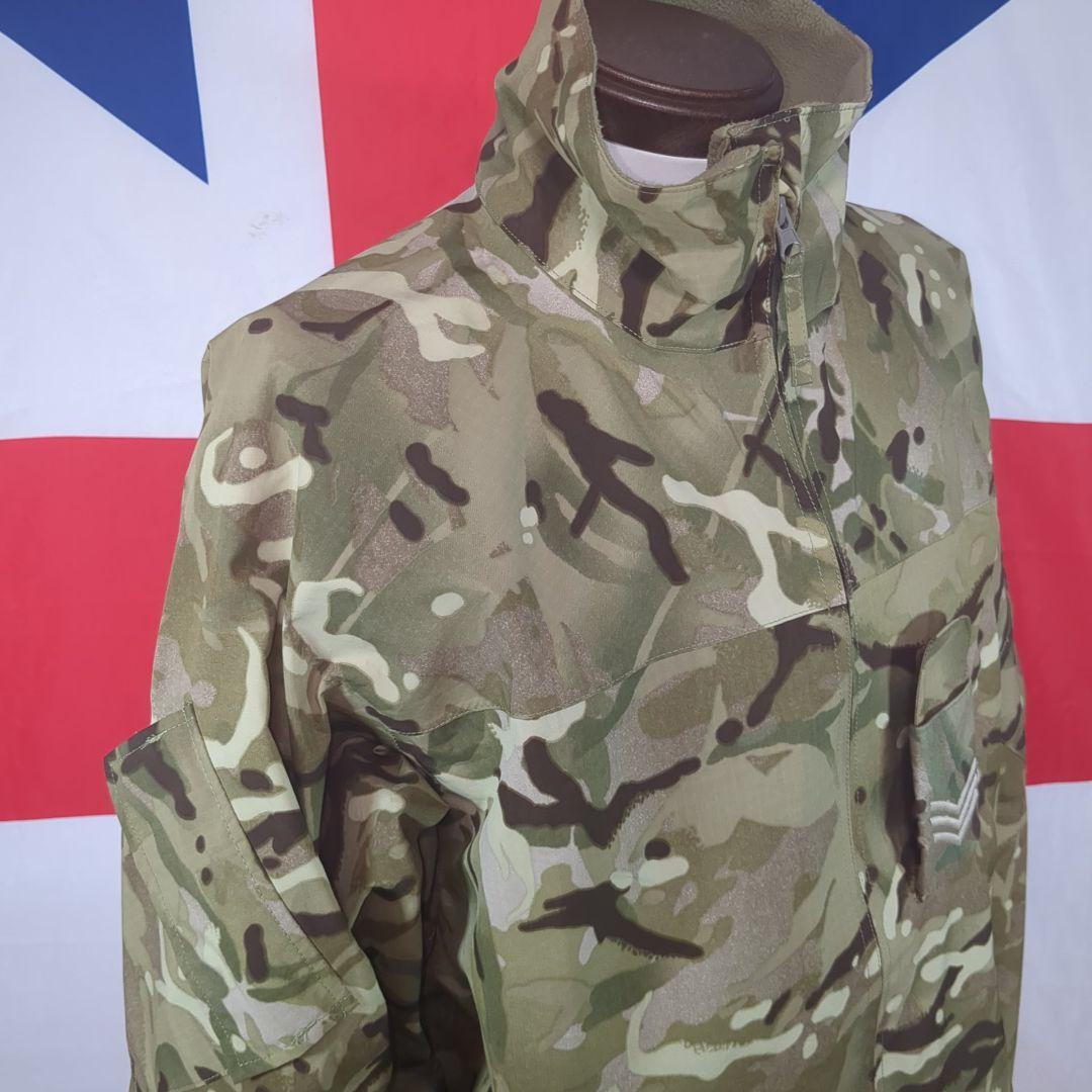 イギリス軍GORTEX防水ジャケット【実物新品】階級章付き