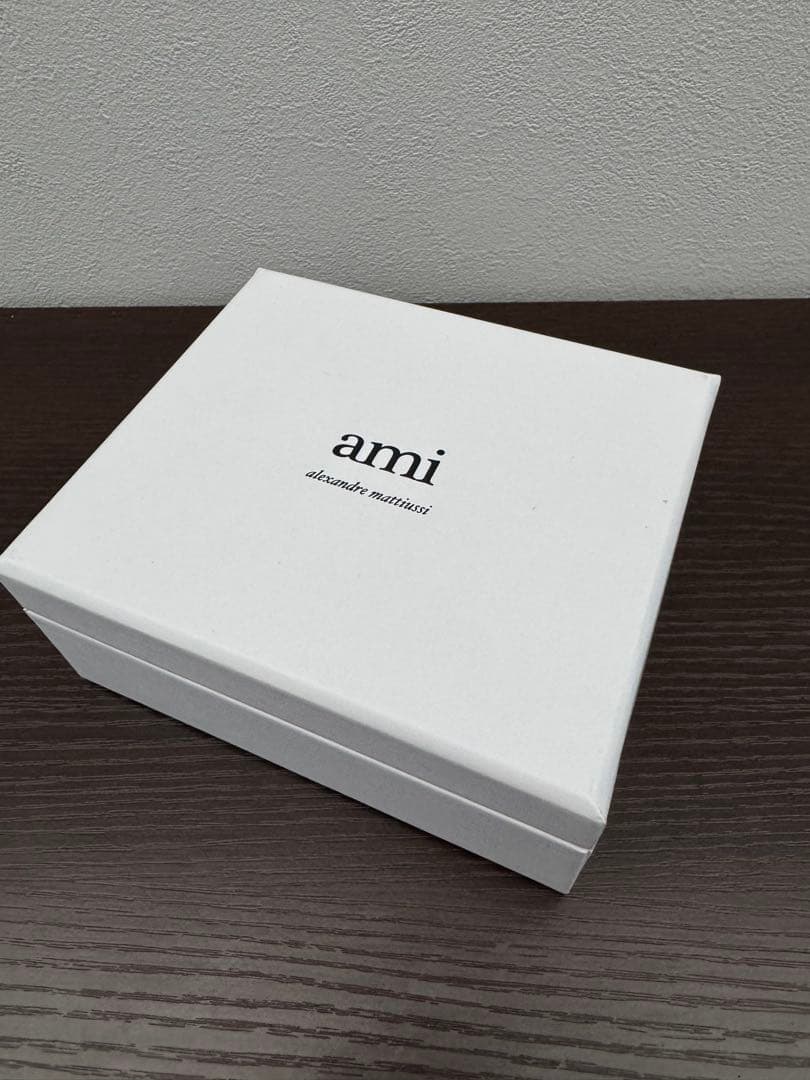 Ami Paris（アミパリス）★ブローチ