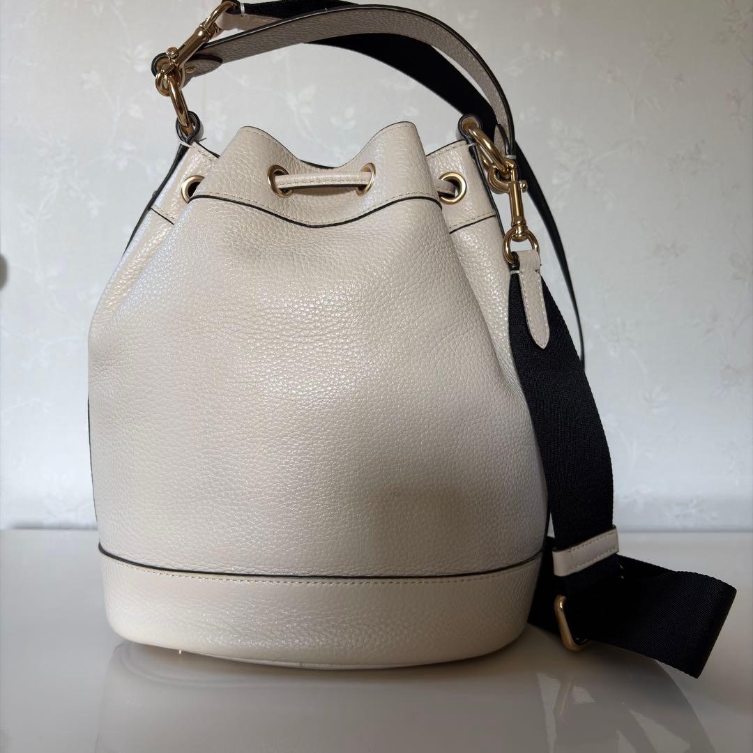 コーチ デンプシー ショルダーバッグ 巾着 2way レザー アイボリー