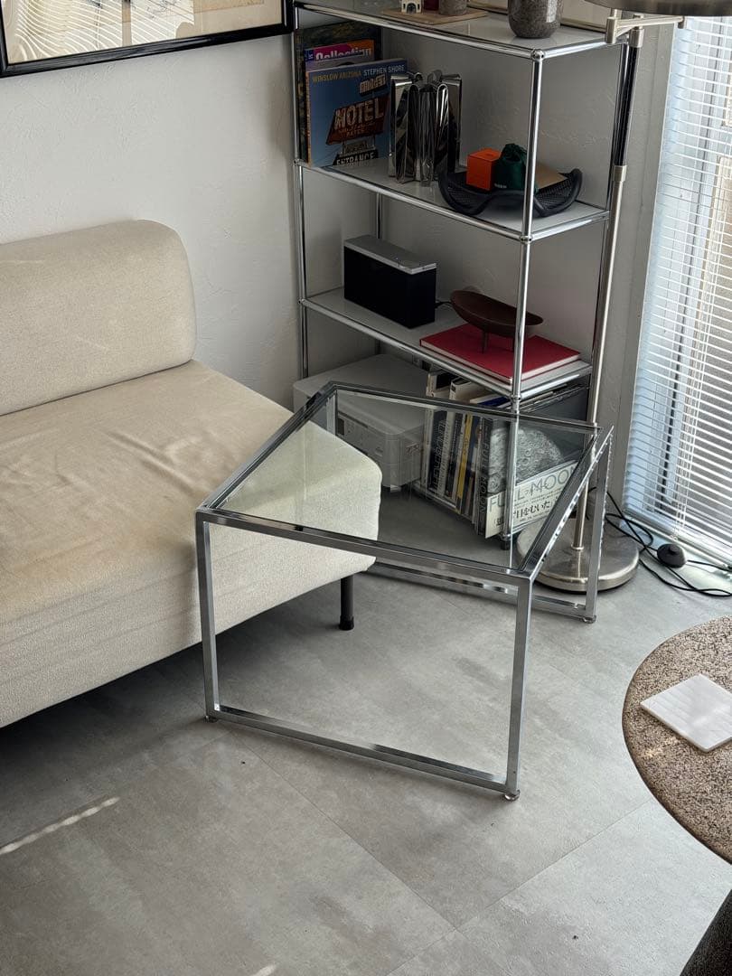 送料込ヴィンテージ　ガラスサイドテーブル