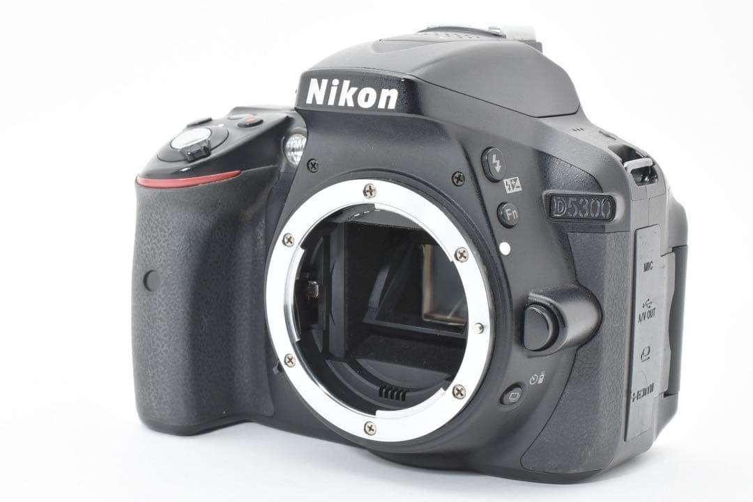 Nikon D5300 デジタル一眼レフカメラ