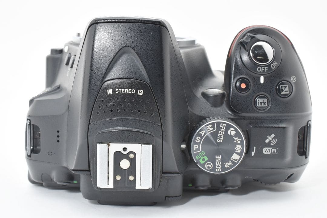 Nikon D5300 デジタル一眼レフカメラ