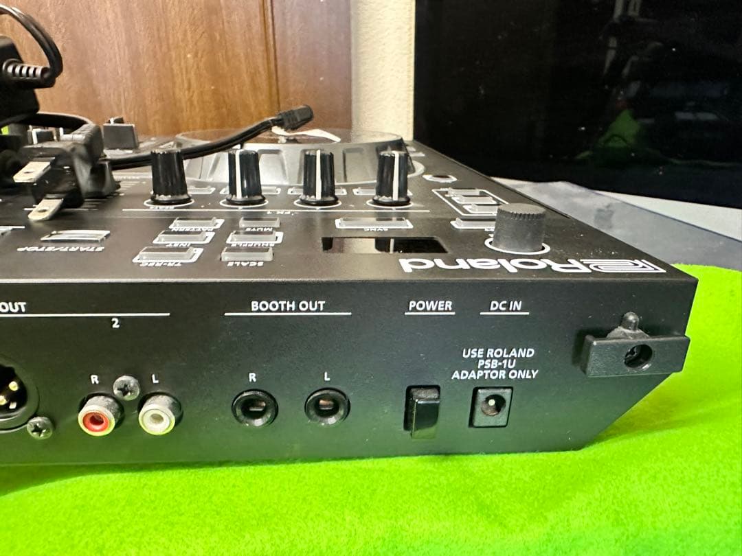 Djコントローラー Roland DJ-505 2チャンネル 4デッキ