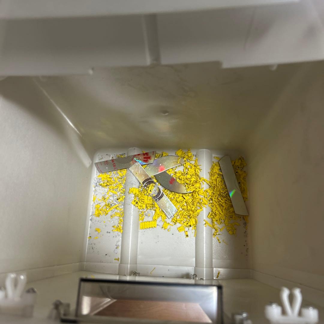 ナカバヤシパーソナルシュレッダ　ノイズレス　Ａ４マイクロカットＮＳＥ−ＮＬＭ０１