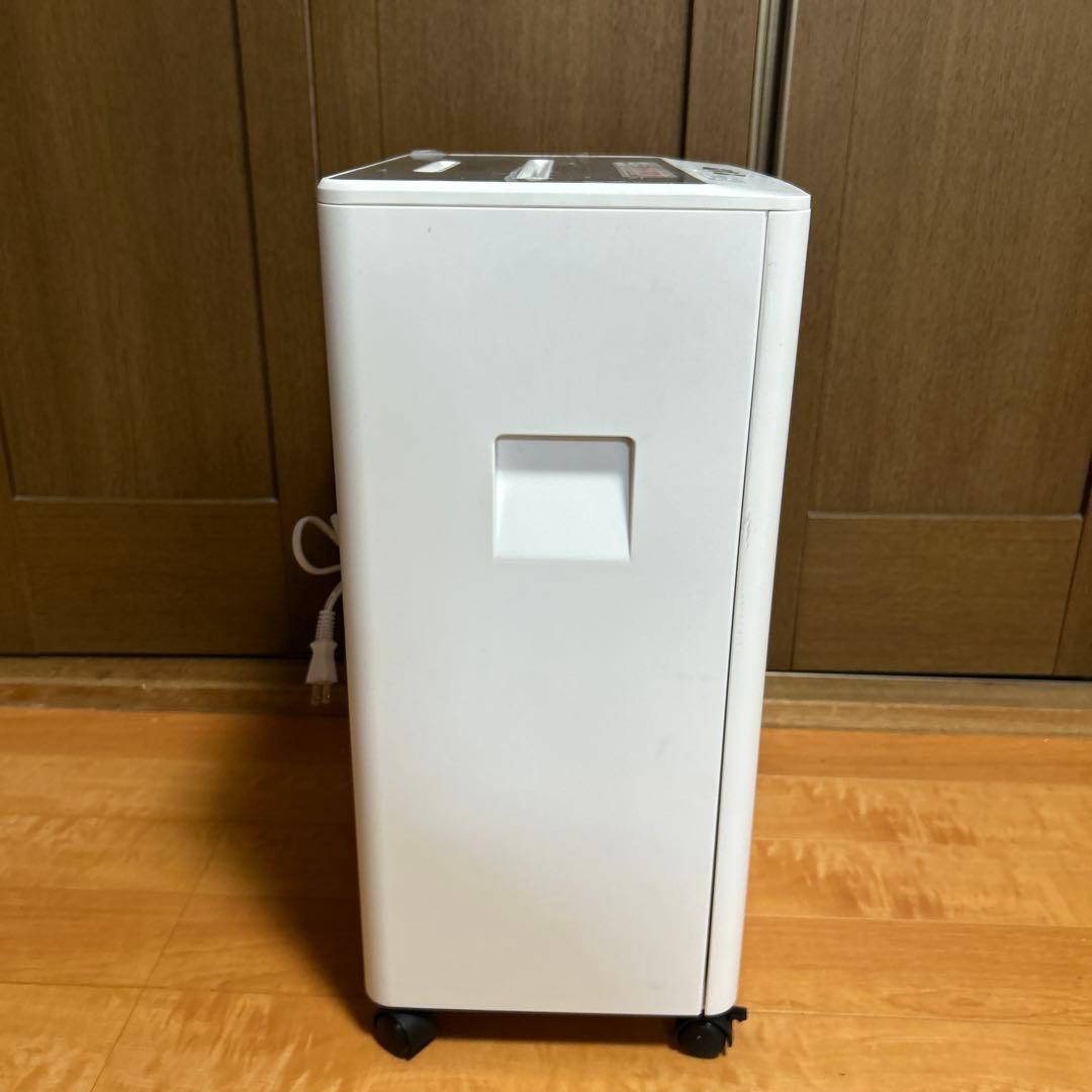 ナカバヤシパーソナルシュレッダ　ノイズレス　Ａ４マイクロカットＮＳＥ−ＮＬＭ０１