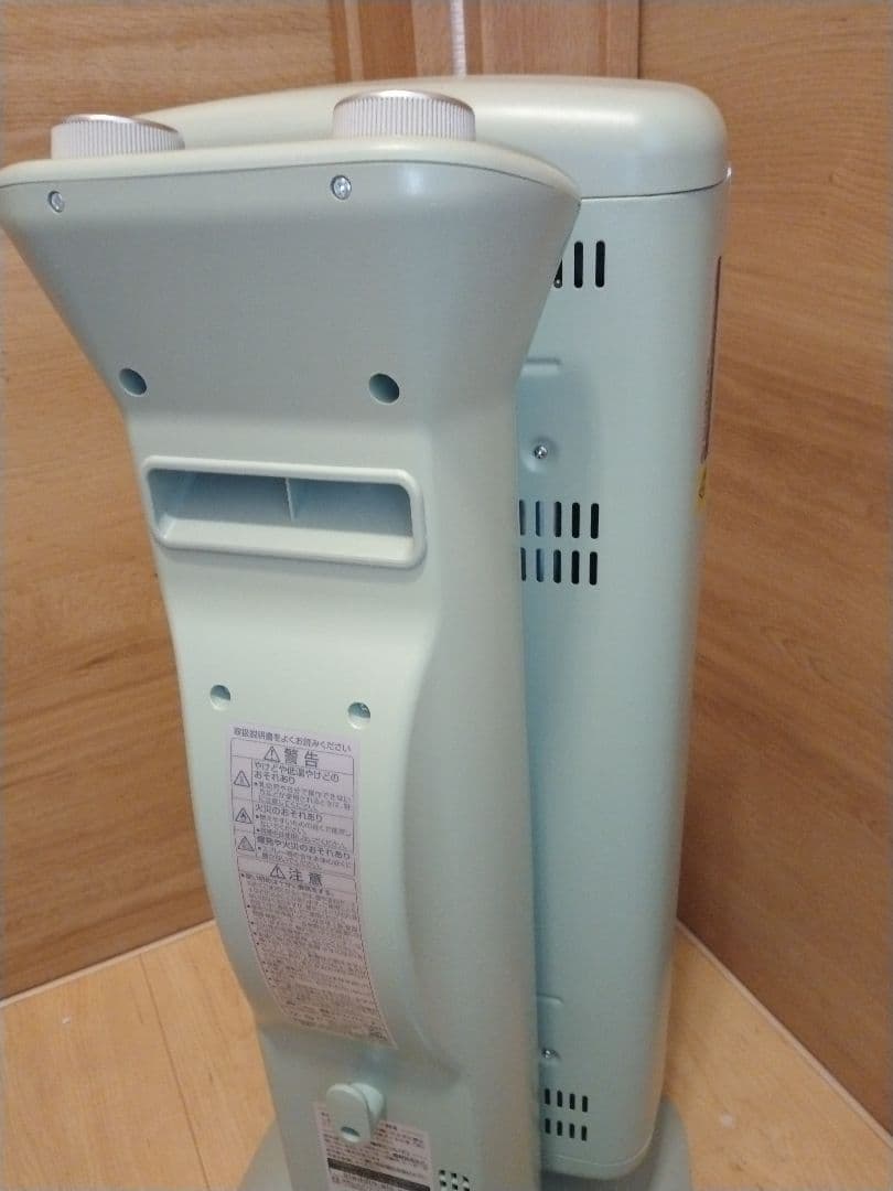 極美品アラジン　グラファイトヒーター　CAH-2G10EY-G 2022製