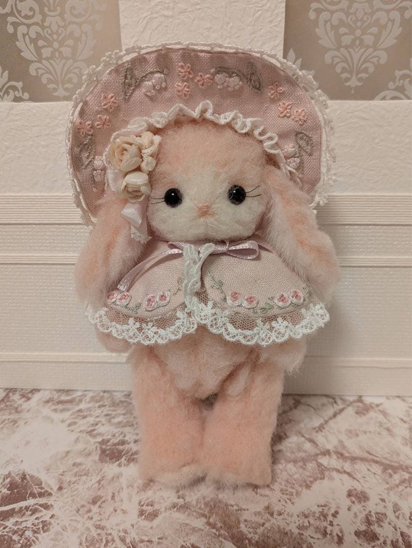 テディベア作家　Dreamy rabbit様　アートドール垂れ耳のテディラビット